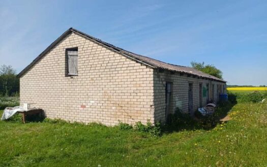 2 kambarių butas su minimaliais komunaliniais mokesčiais Blauzdžiūnų kaime, Joniškio r. sav.